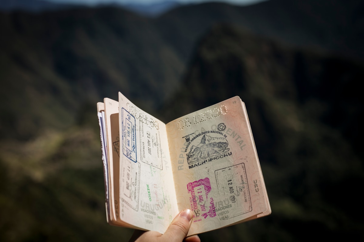 Passport booklet, Italy transport and travel disruption